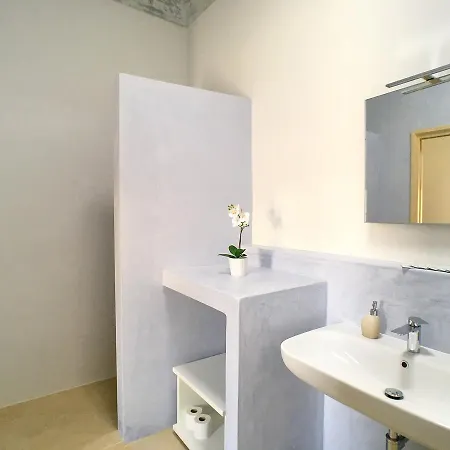 Apart Otel Le Dimore Del Canneto 3*