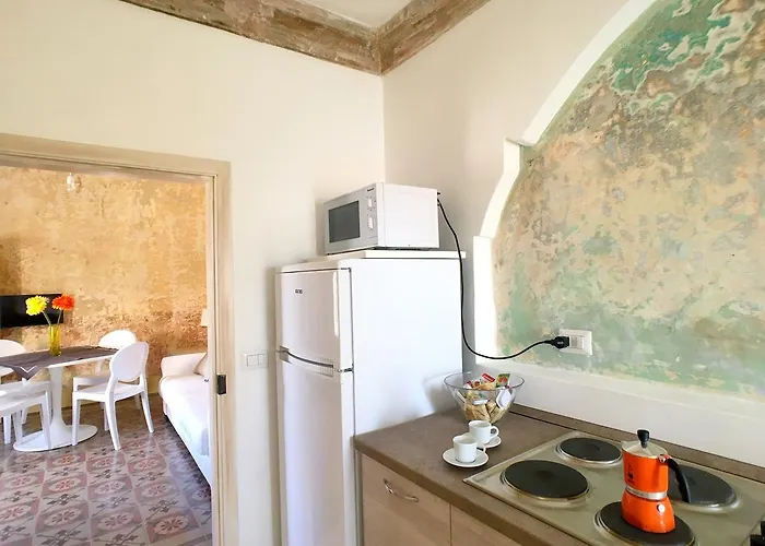 Aparthotel Le Dimore Del Canneto 3*